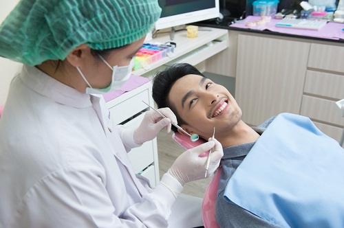 爱康健拔牙价钱